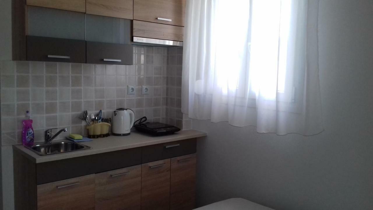Apartments Vladimir アギオス・ニコラオス エクステリア 写真